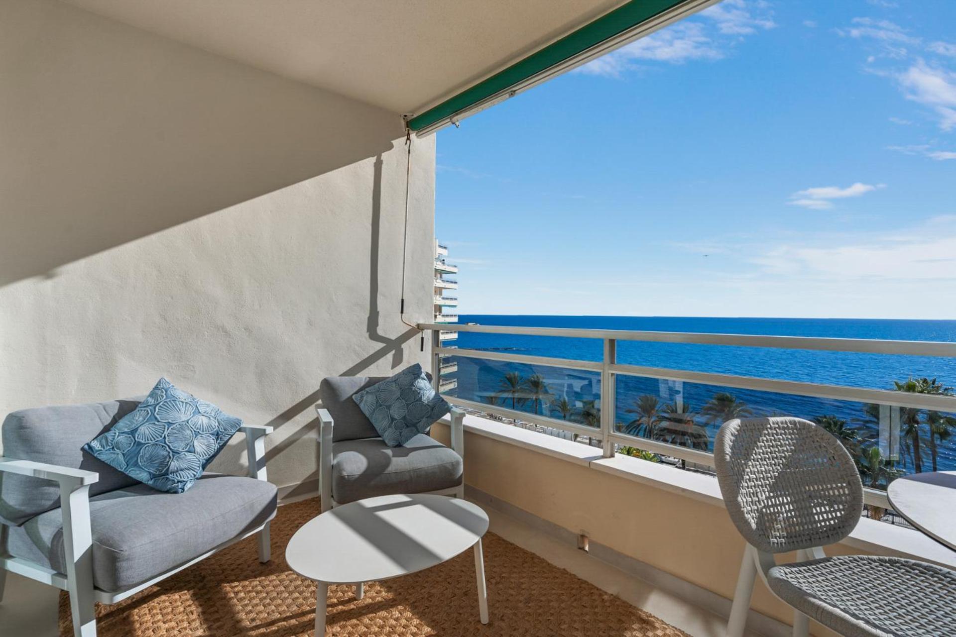 Beach Front Apartment With Pool Marbella Dış mekan fotoğraf