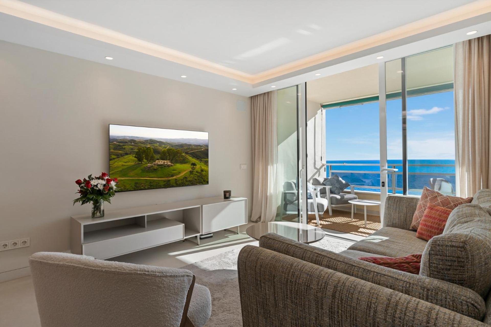 Beach Front Apartment With Pool Marbella Dış mekan fotoğraf